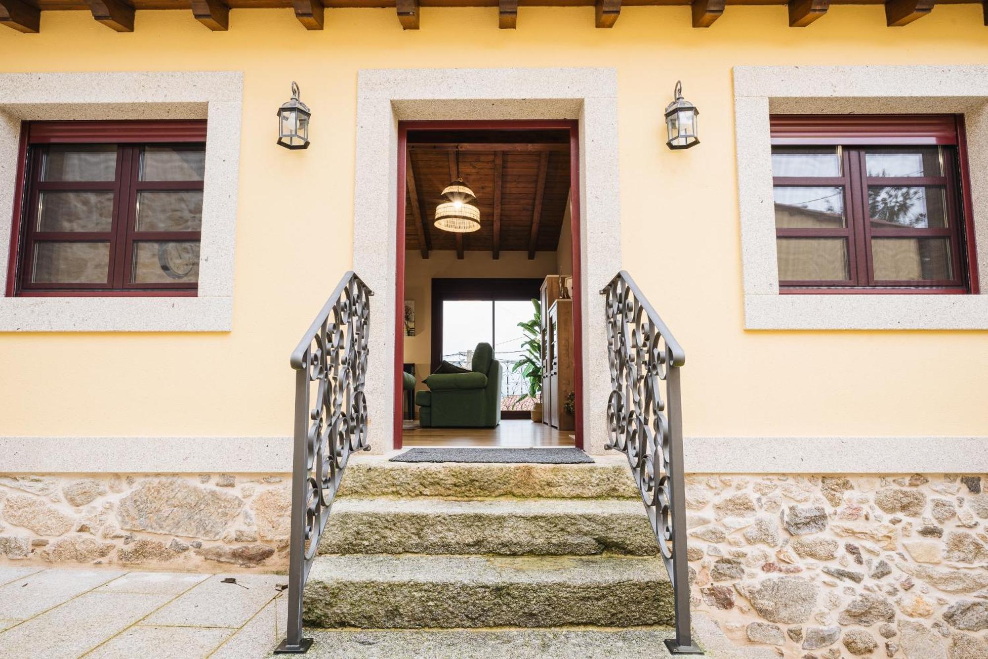Casa Sancristan. Villa Sober Exterior photo
